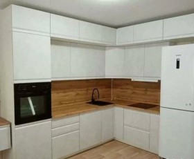 Модульная кухня Бруклин 2.4 x 2 м (Бетон белый) в Саратове - saratov.katalogmebeli.com | фото 15